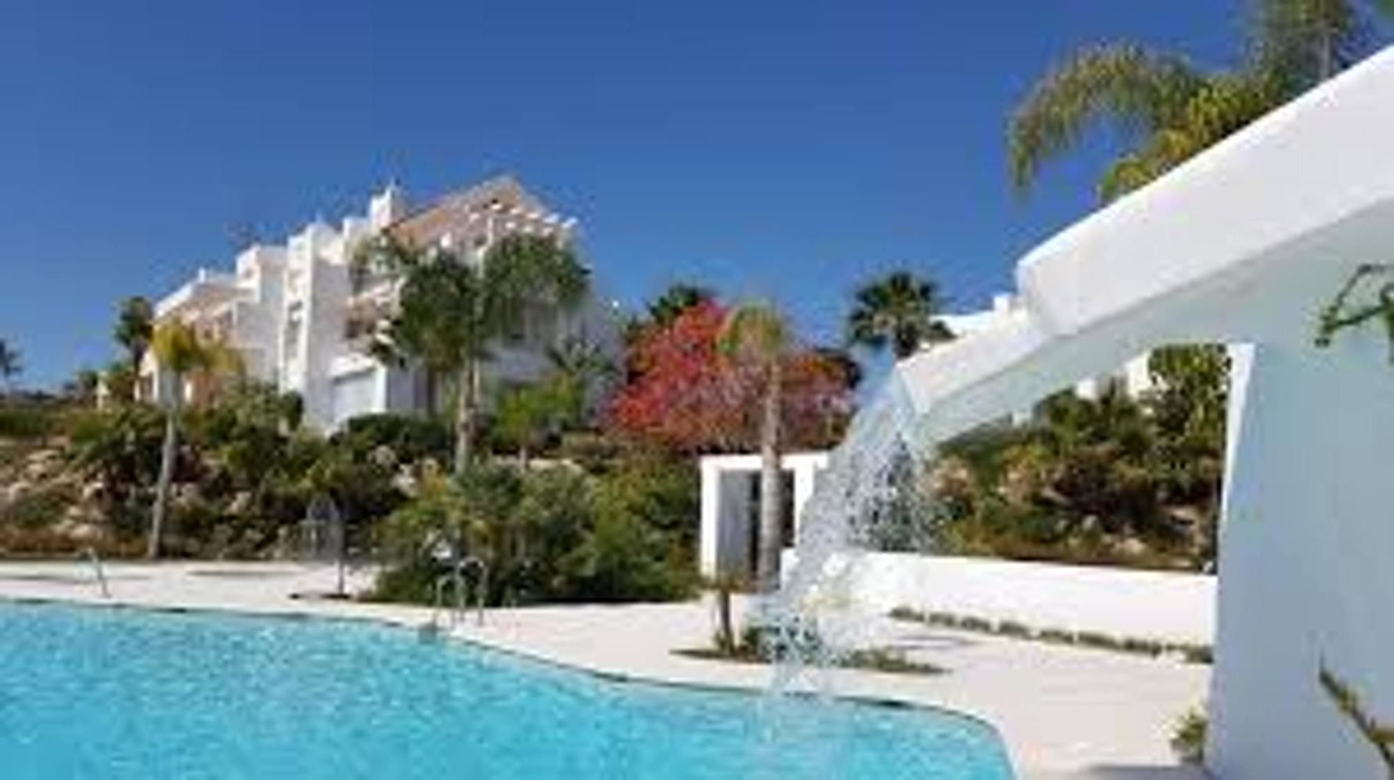 Apartment With 3 Bedrooms In Estepona, With Wonderful Mountain View, P Eksteriør bilde