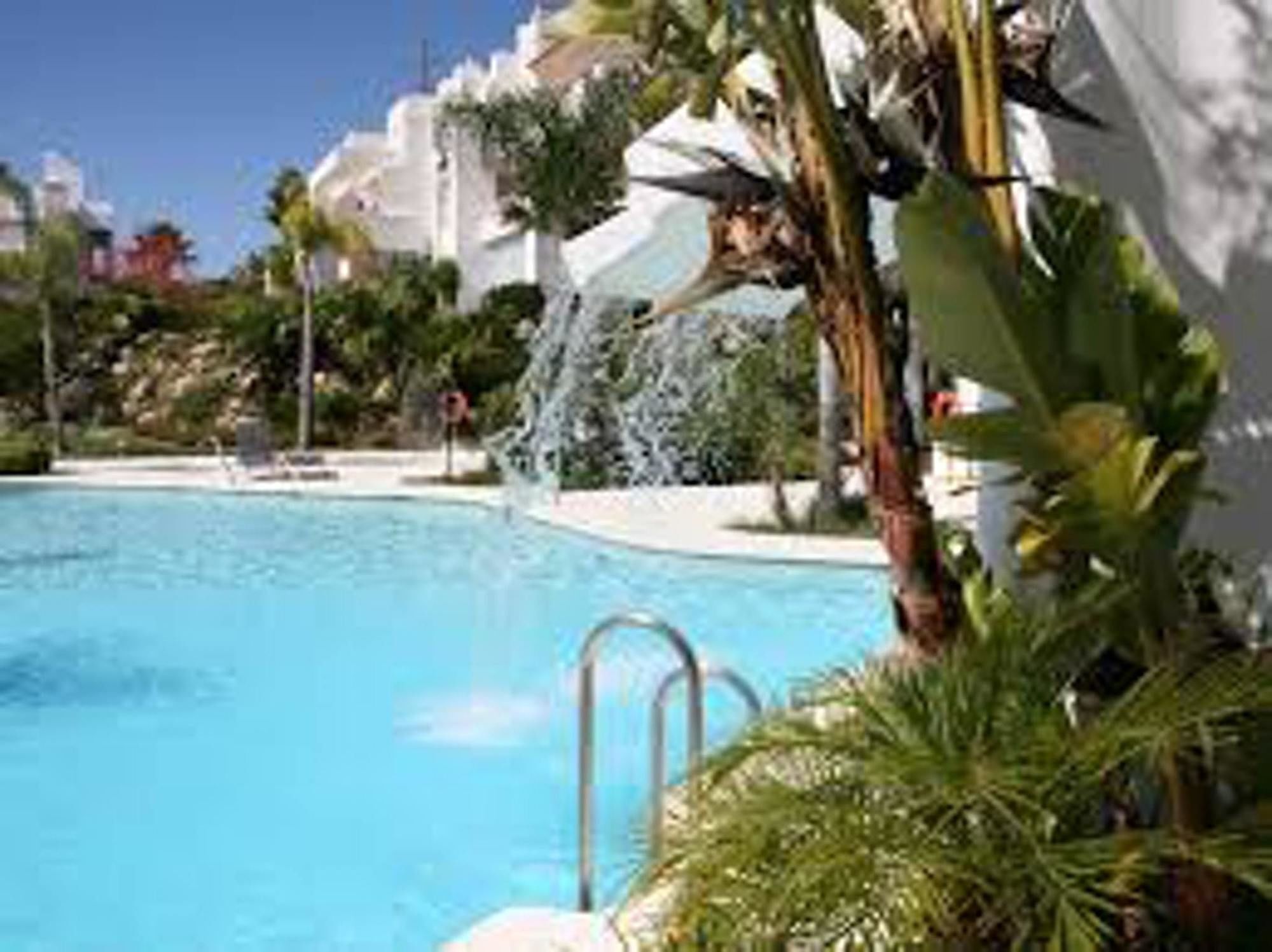 Apartment With 3 Bedrooms In Estepona, With Wonderful Mountain View, P Eksteriør bilde